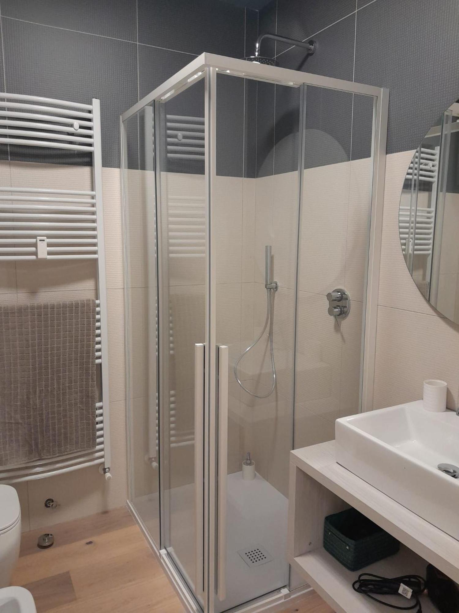 Monolocale Cairoli 18 Appartement Fiorenzuola dʼArda Buitenkant foto